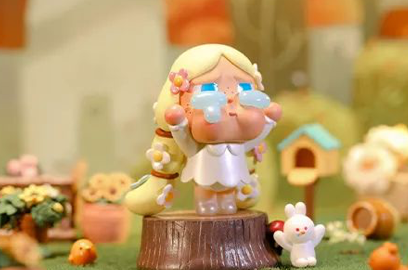 THE SACRIFICIAL BLONDE VER.